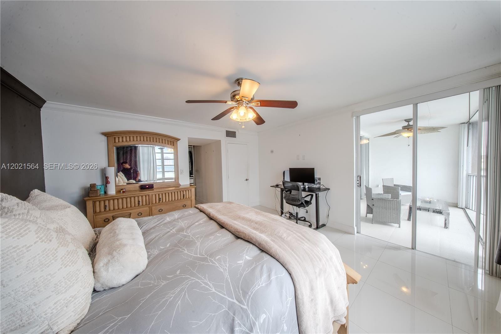 1660 NE 191st Street 410-1, Miami, FL 33179 photo 16