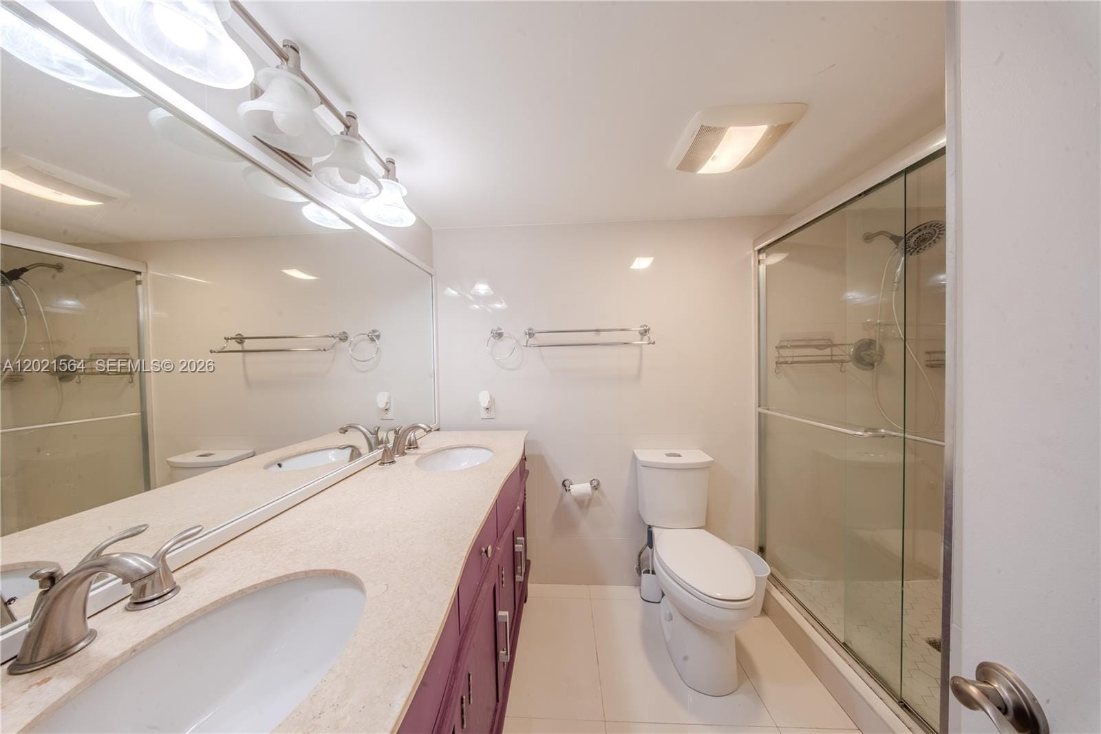 1660 NE 191st Street 410-1, Miami, FL 33179 photo 17