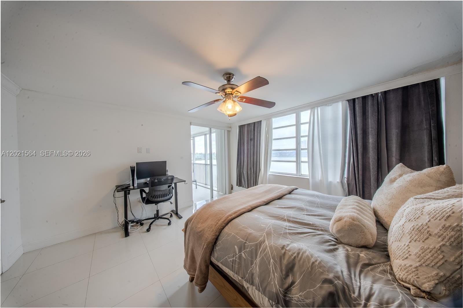 1660 NE 191st Street 410-1, Miami, FL 33179 photo 19