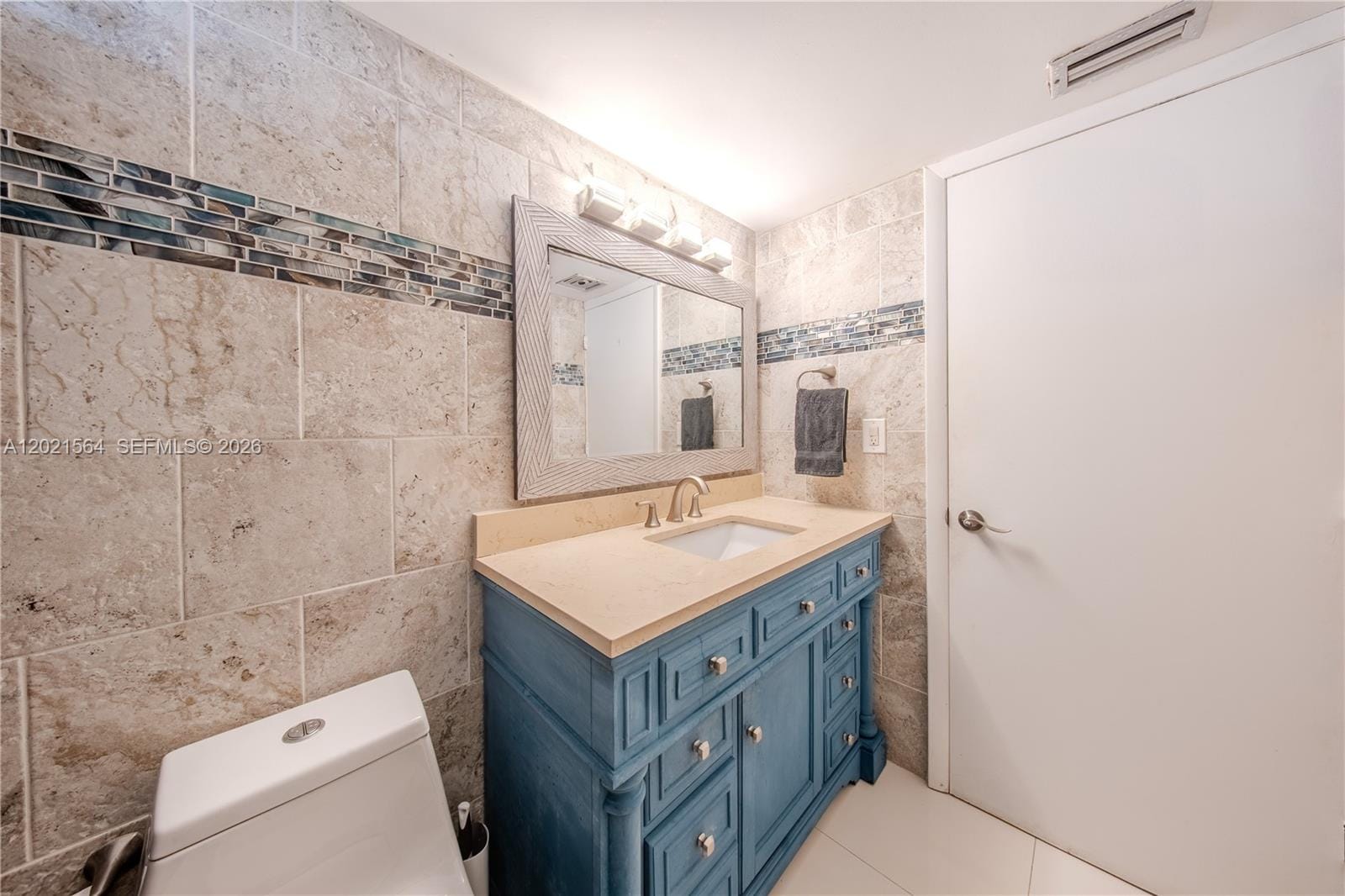 1660 NE 191st Street 410-1, Miami, FL 33179 photo 22