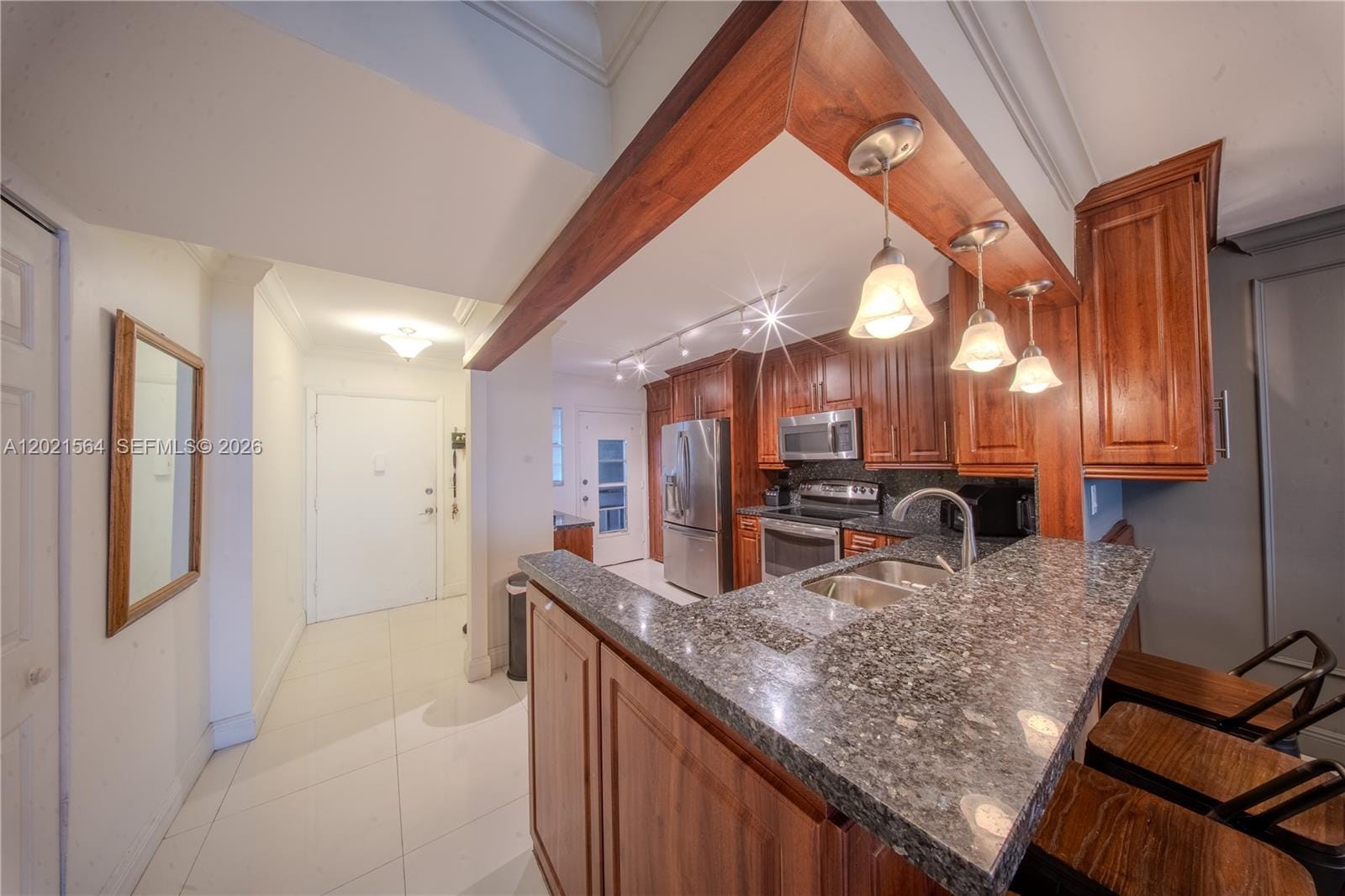 1660 NE 191st Street 410-1, Miami, FL 33179 photo 5