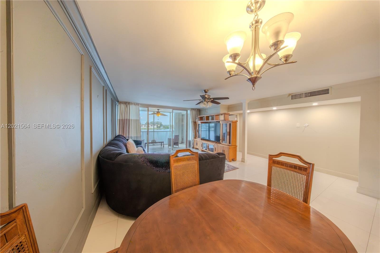1660 NE 191st Street 410-1, Miami, FL 33179 photo 8