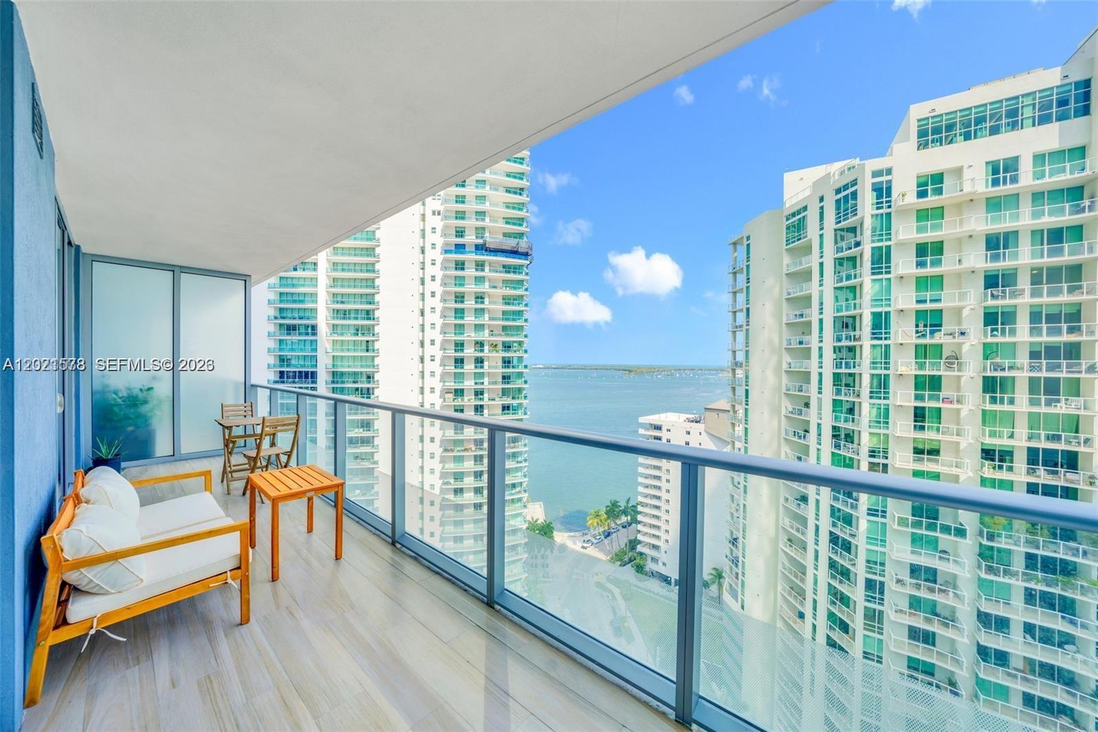 1300 Brickell Bay Drive 2104, Miami, FL 33131, Miami