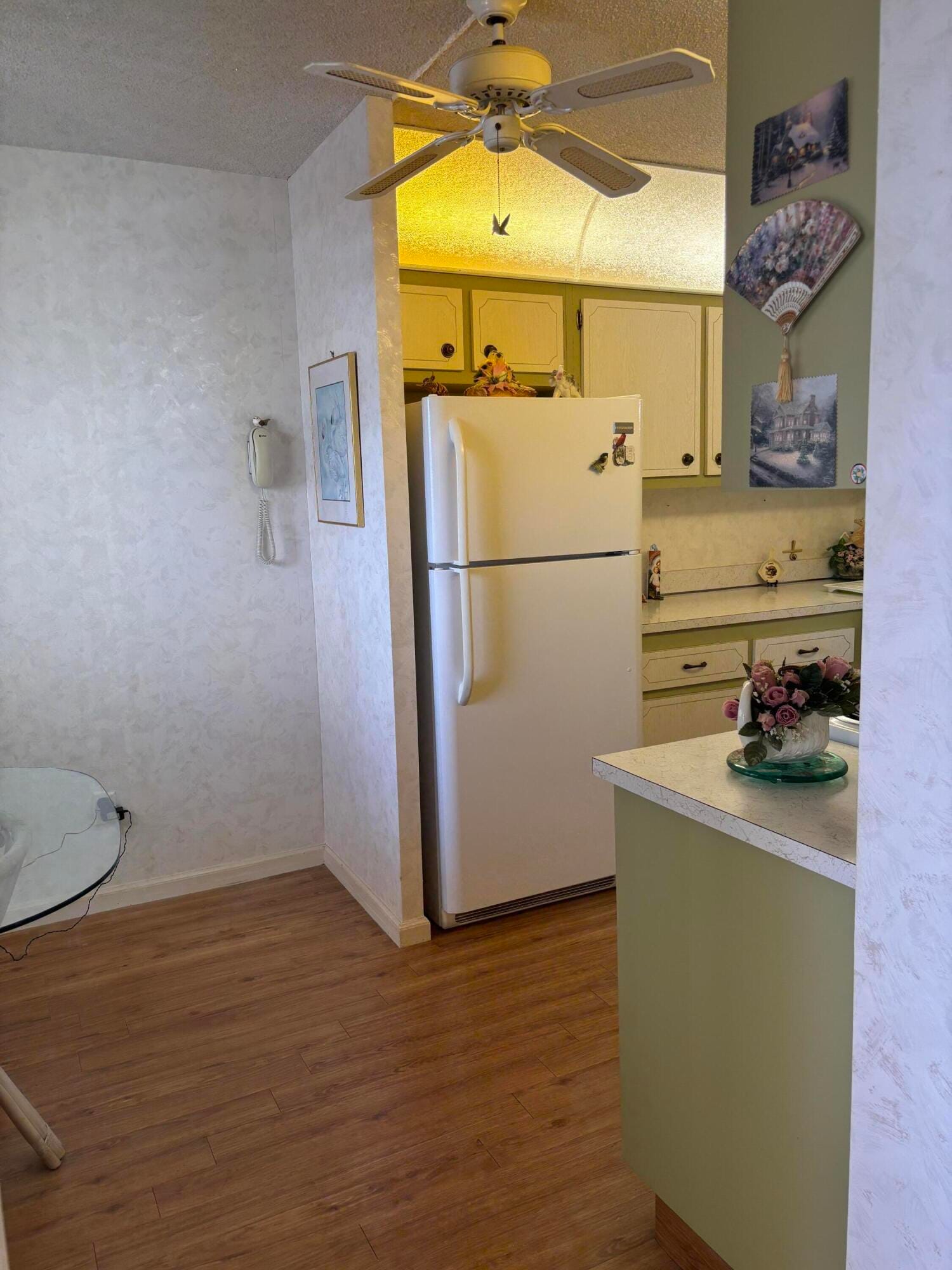 23277 Barwood Lane N 304 — photo 4