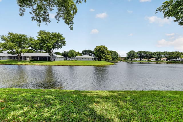 8891 Windtree Street, Boca Raton, FL 33496