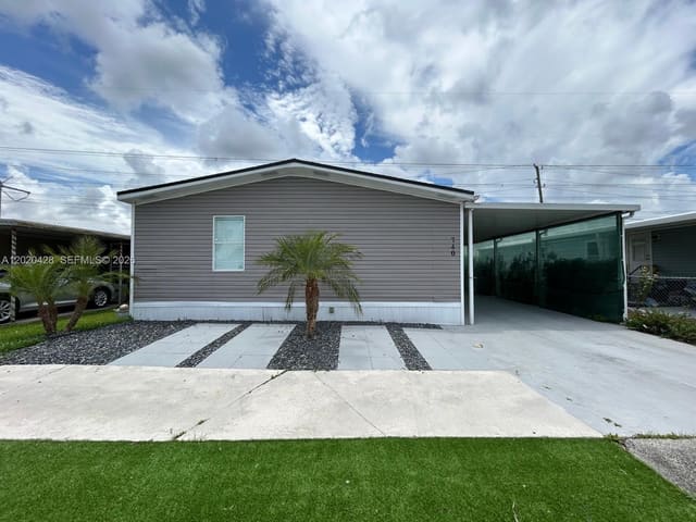 740 NW 219th Avenue 1, Pembroke Pines, FL 33029