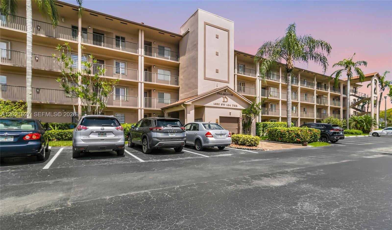 1650 SW 124th Terrace 211D, Pembroke Pines, FL 33027 photo 2
