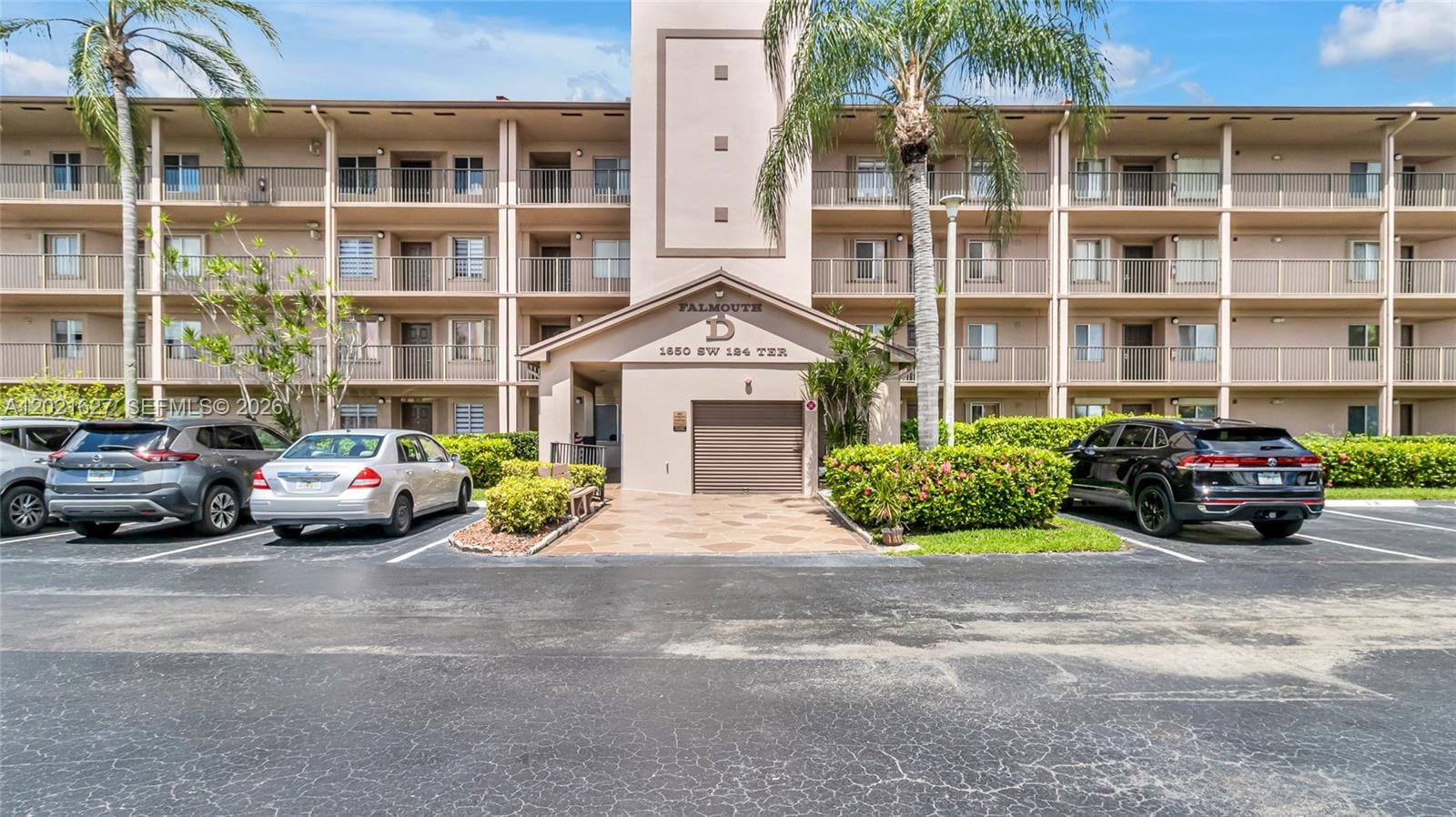 1650 SW 124th Terrace 211D, Pembroke Pines, FL 33027 photo 3