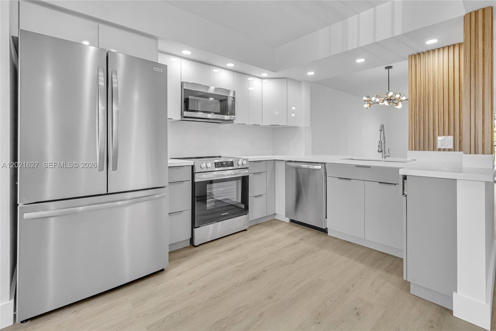 1650 SW 124th Terrace 211D, Pembroke Pines, FL 33027 photo 8