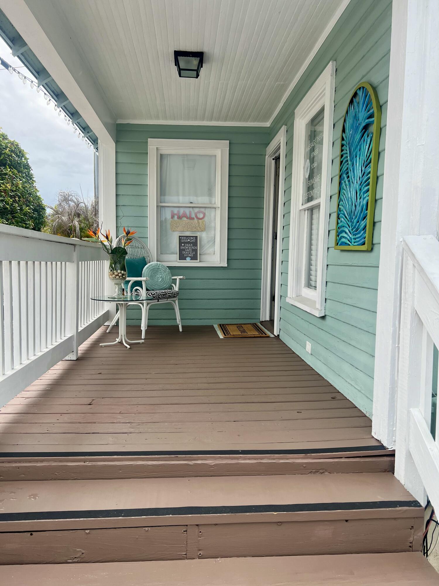 208 Avenue E — photo 11