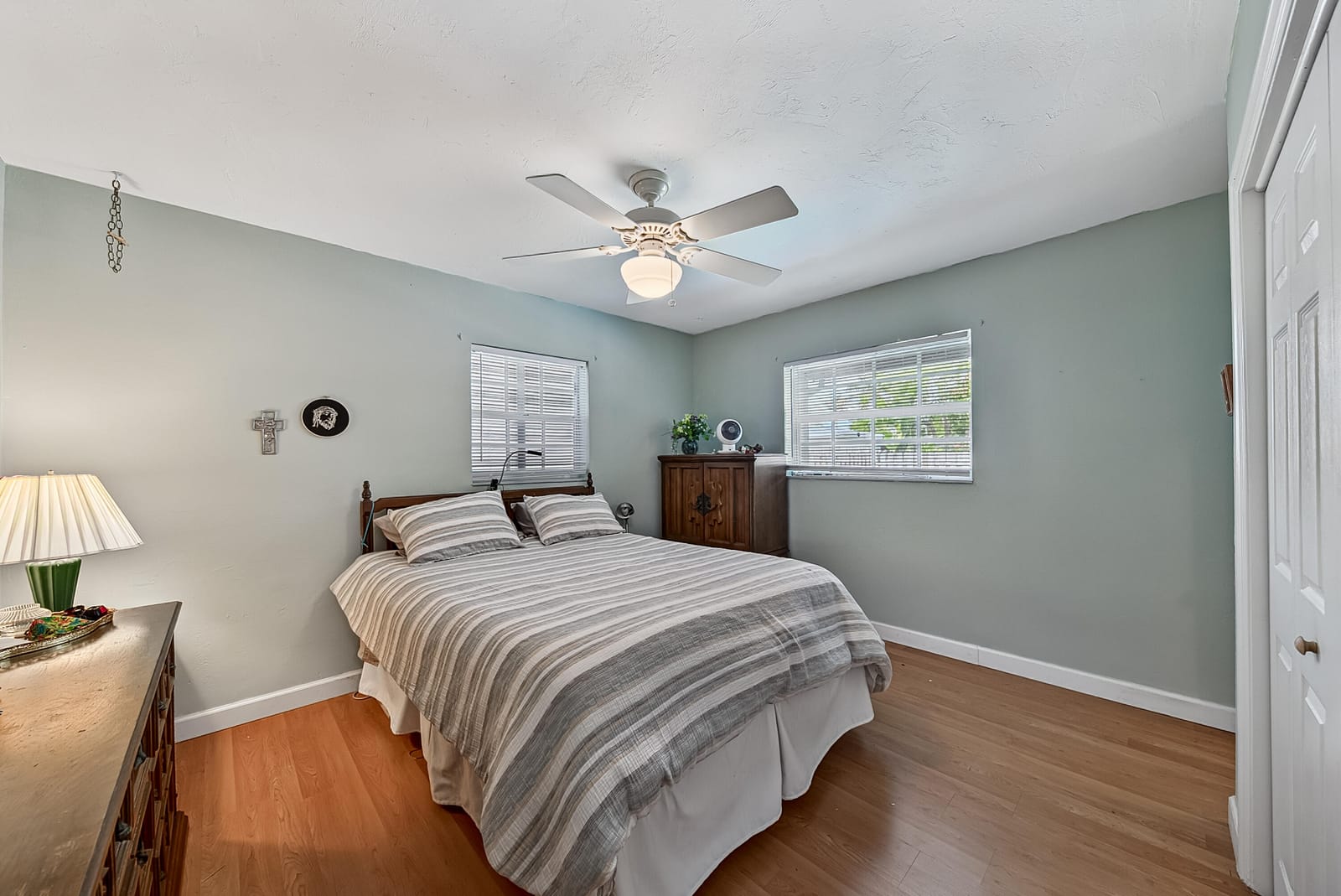 1131 SW 3rd Terrace — photo 8
