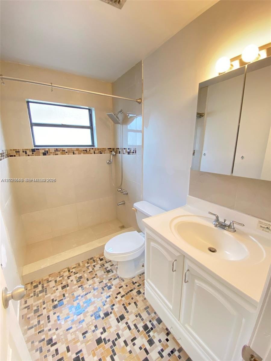 1616 NE 151st Street 1616 — photo 6