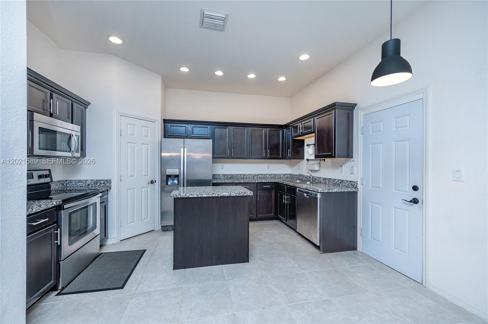 2343 SE 16th Place, Homestead, FL 33035 photo 11
