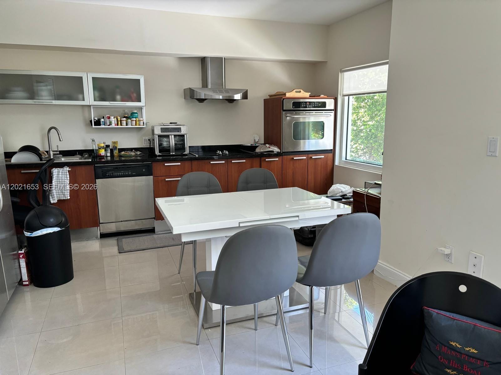1650 Brickell Avenue 110 — photo 5