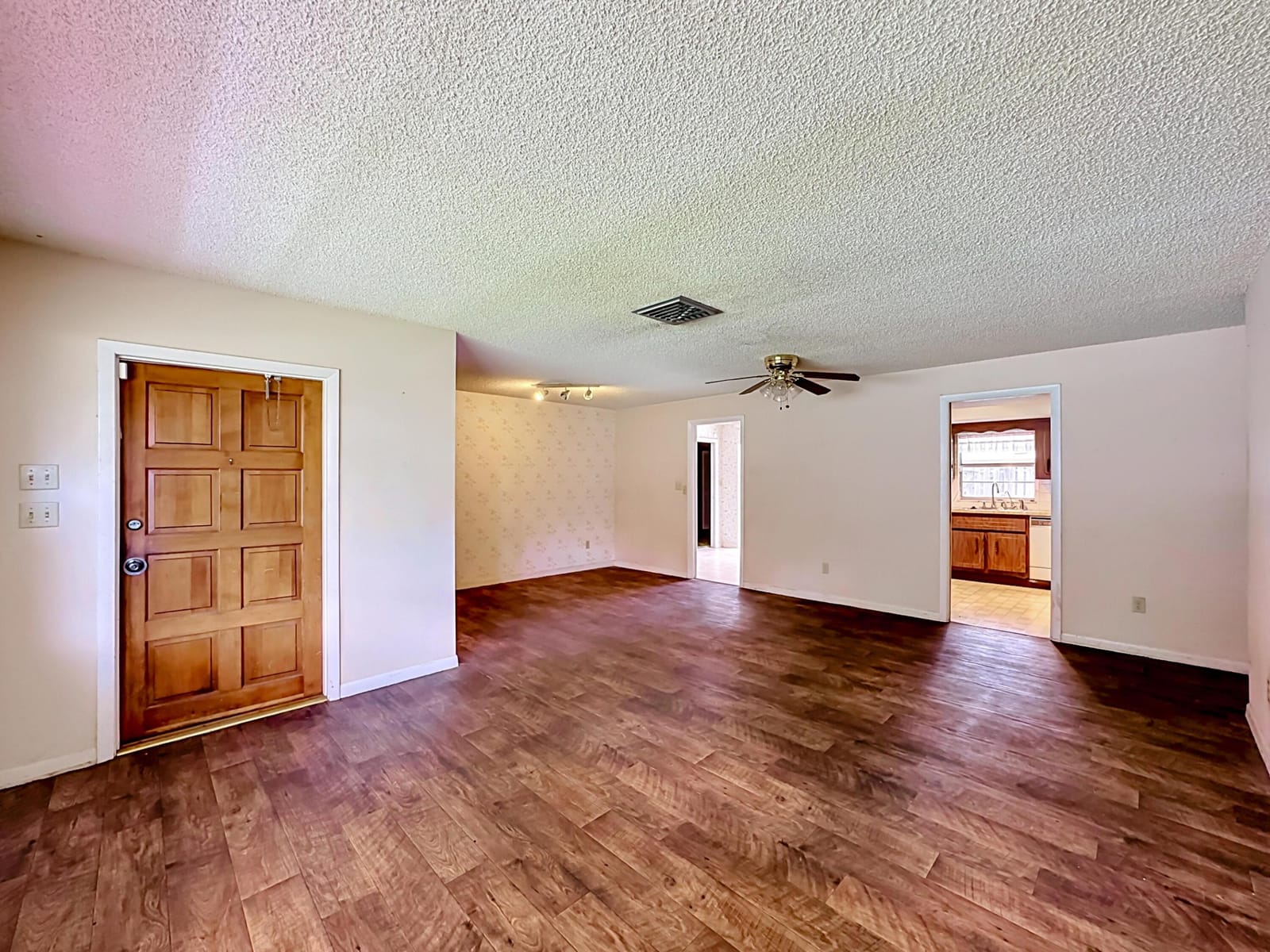 2402 Newport Drive, Fort Pierce, FL 34982 photo 13