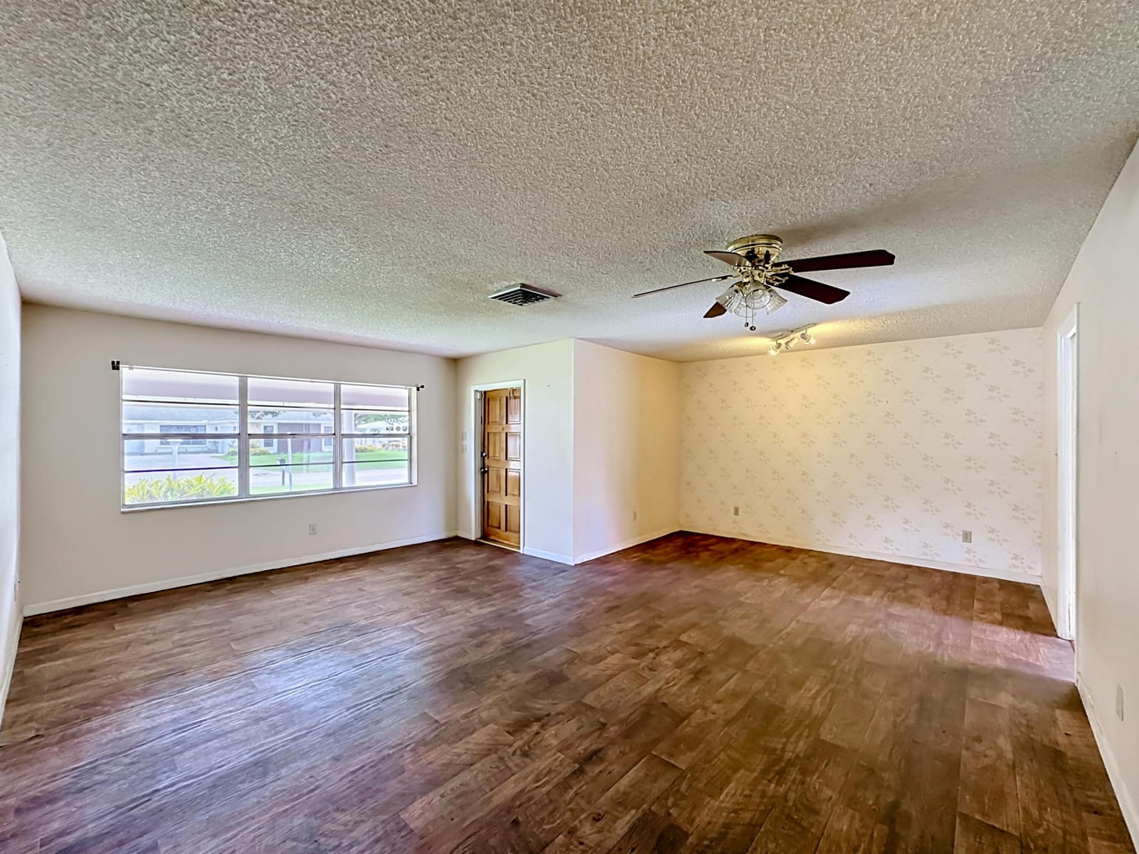 2402 Newport Drive, Fort Pierce, FL 34982 photo 14