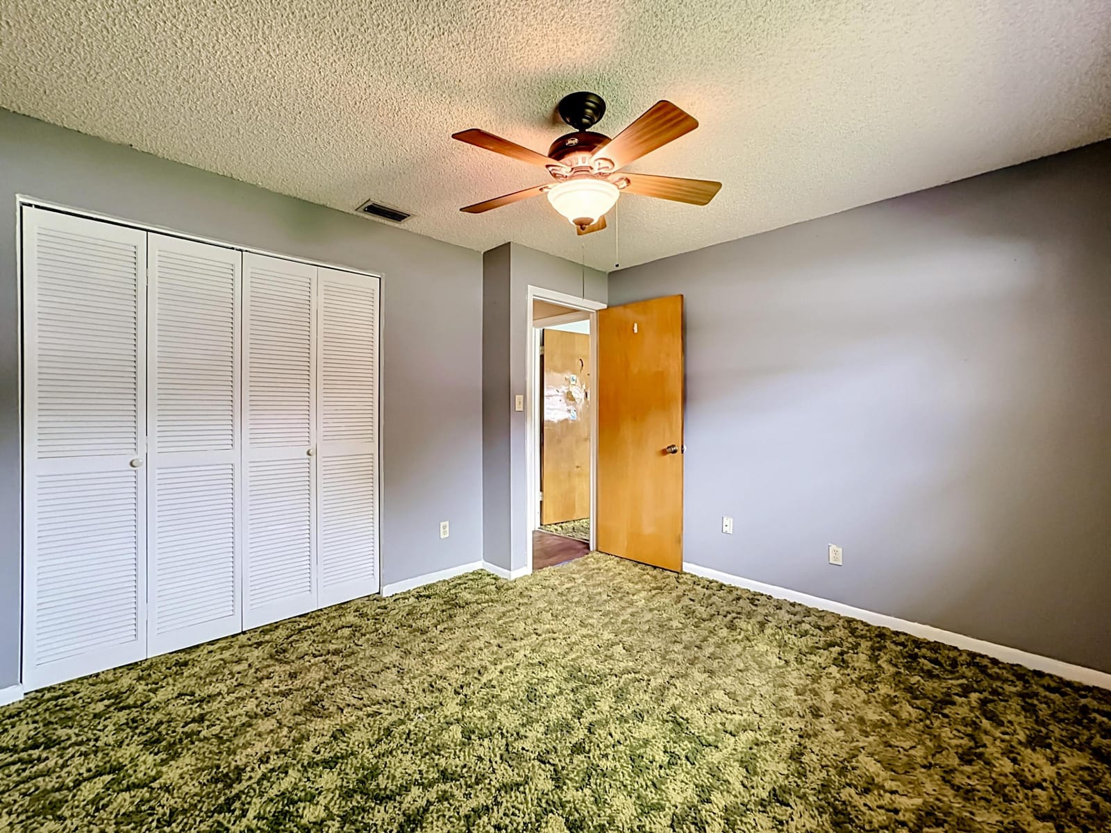 2402 Newport Drive, Fort Pierce, FL 34982 photo 26