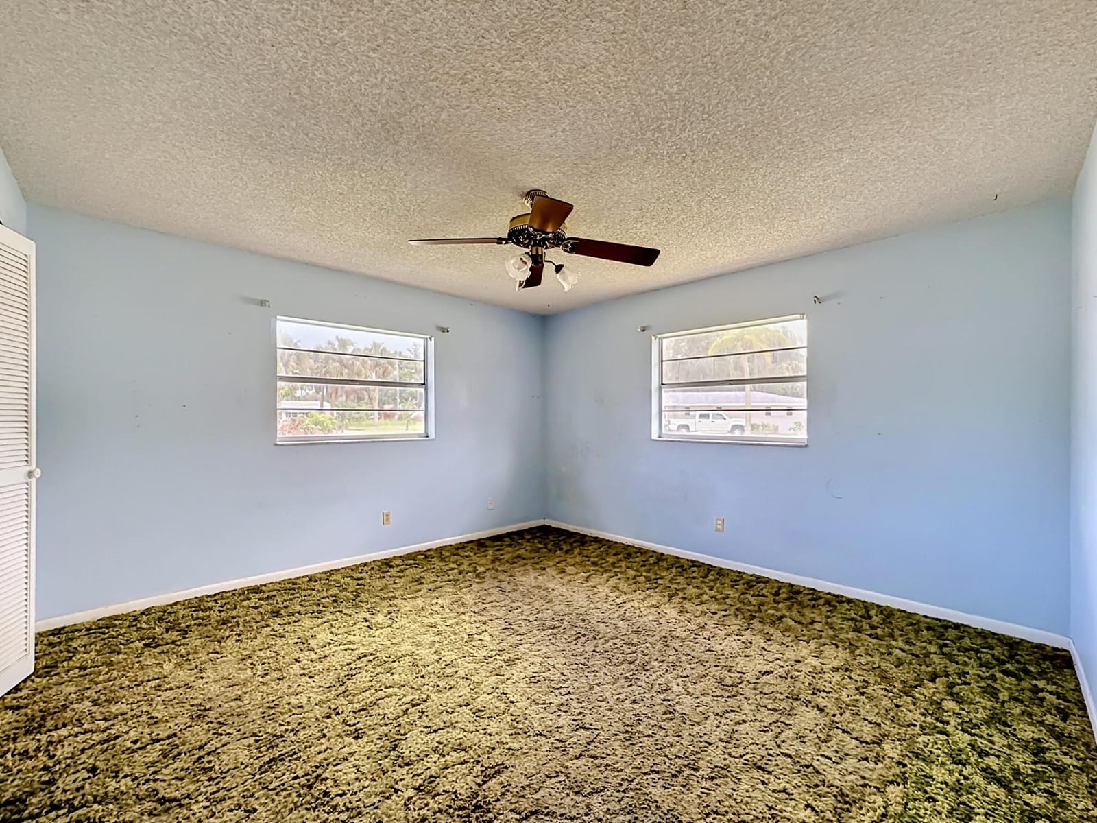 2402 Newport Drive, Fort Pierce, FL 34982 photo 28
