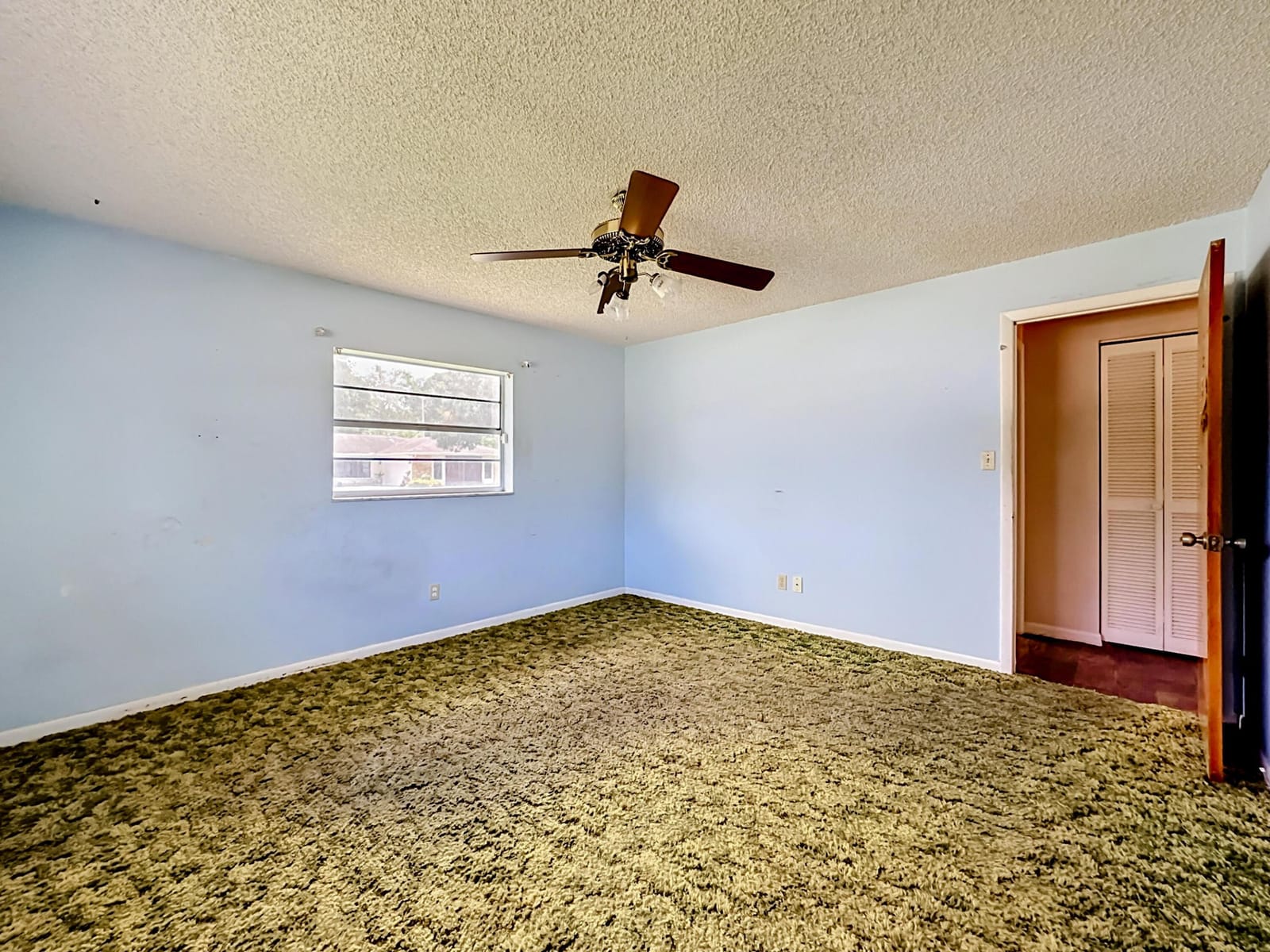 2402 Newport Drive, Fort Pierce, FL 34982 photo 30