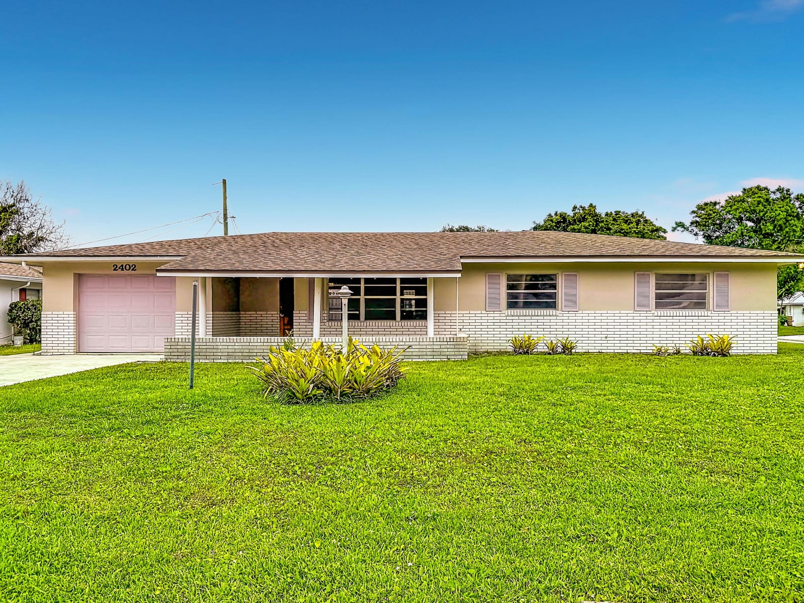 2402 Newport Drive, Fort Pierce, FL 34982 photo 6