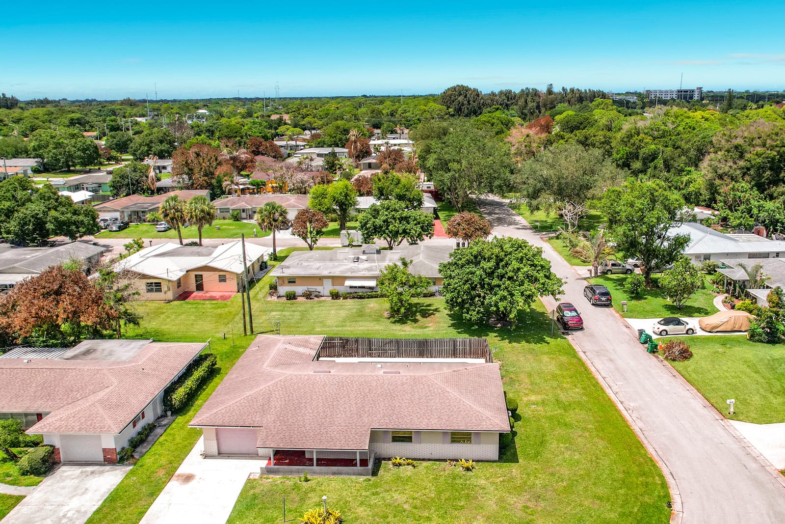 2402 Newport Drive, Fort Pierce, FL 34982 photo 8