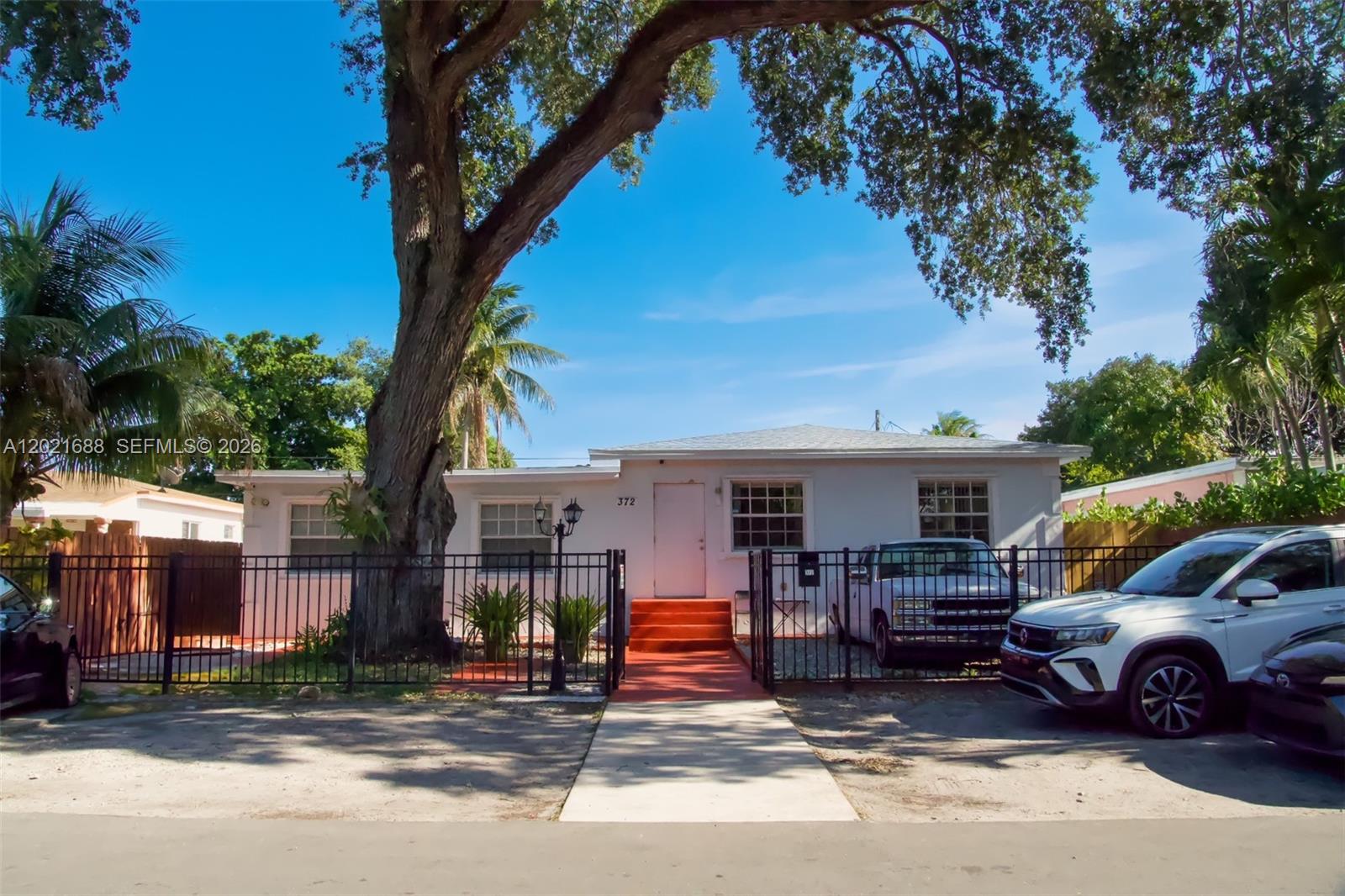 372 NE 162nd Street, Miami, FL 33162, Miami