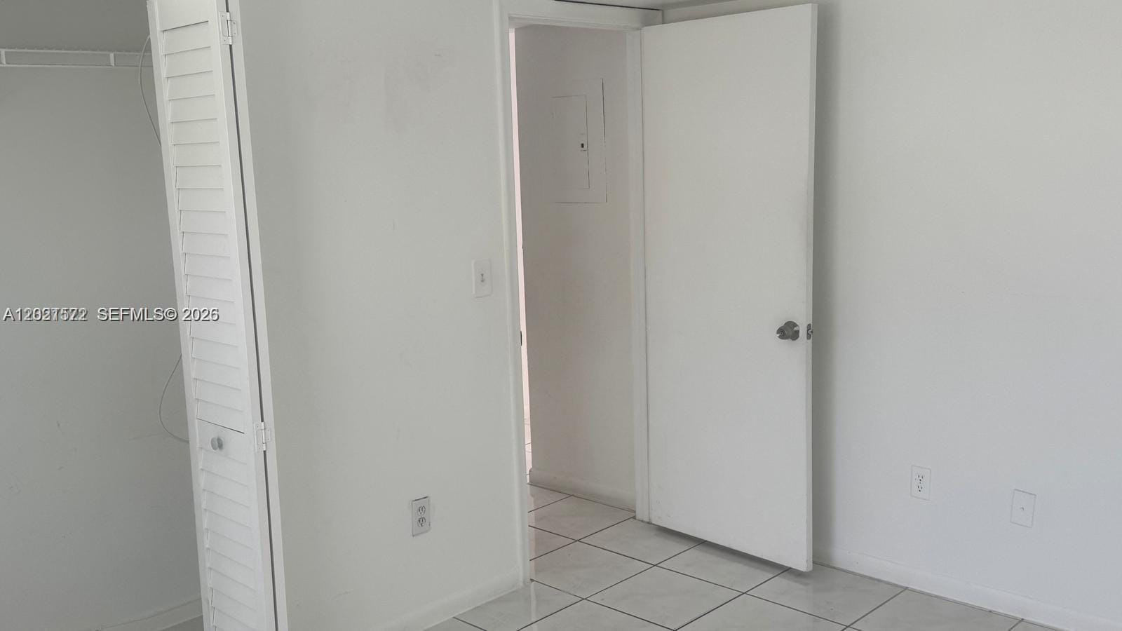 2715 W 66th Street 13-21, Hialeah, FL 33016 photo 13