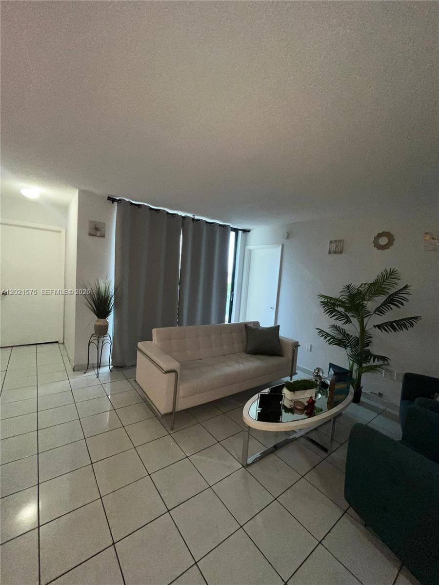 2075 SW 122nd Avenue 404, Miami, FL 33175 photo 9