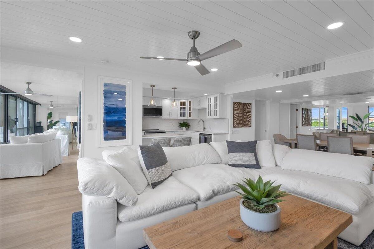 1648 Jupiter Cove Drive 210, Jupiter, FL 33469 photo 6