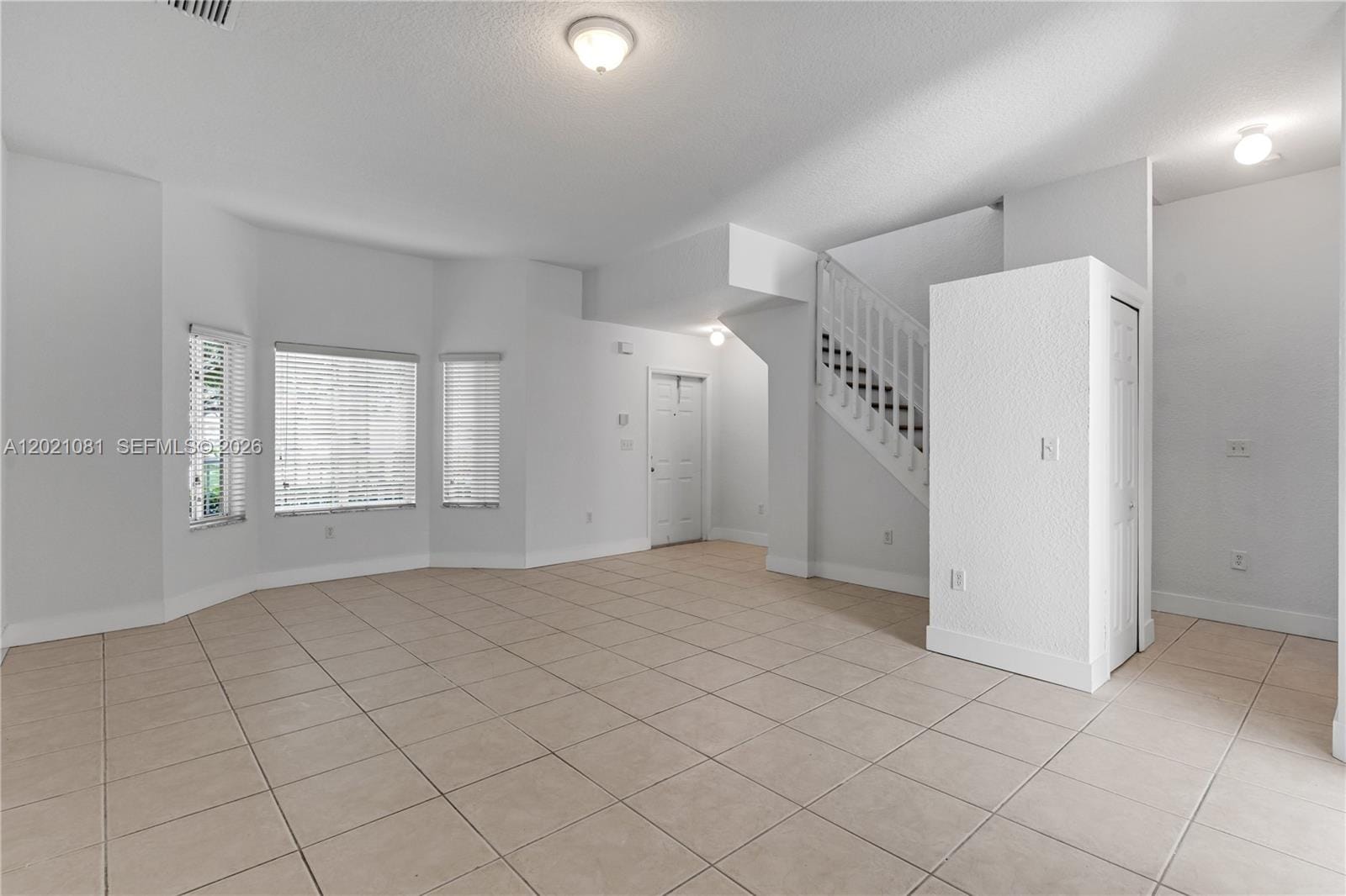 2312 SE 21st Street 2312 — photo 11