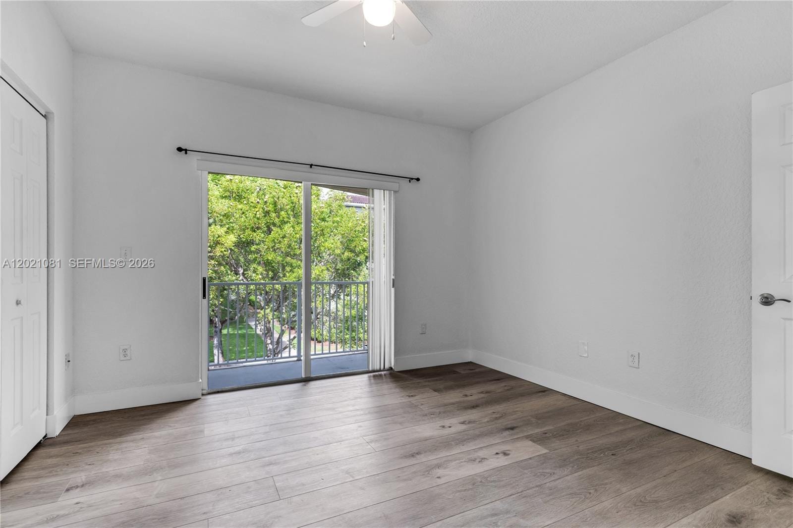 2312 SE 21st Street 2312 — photo 3