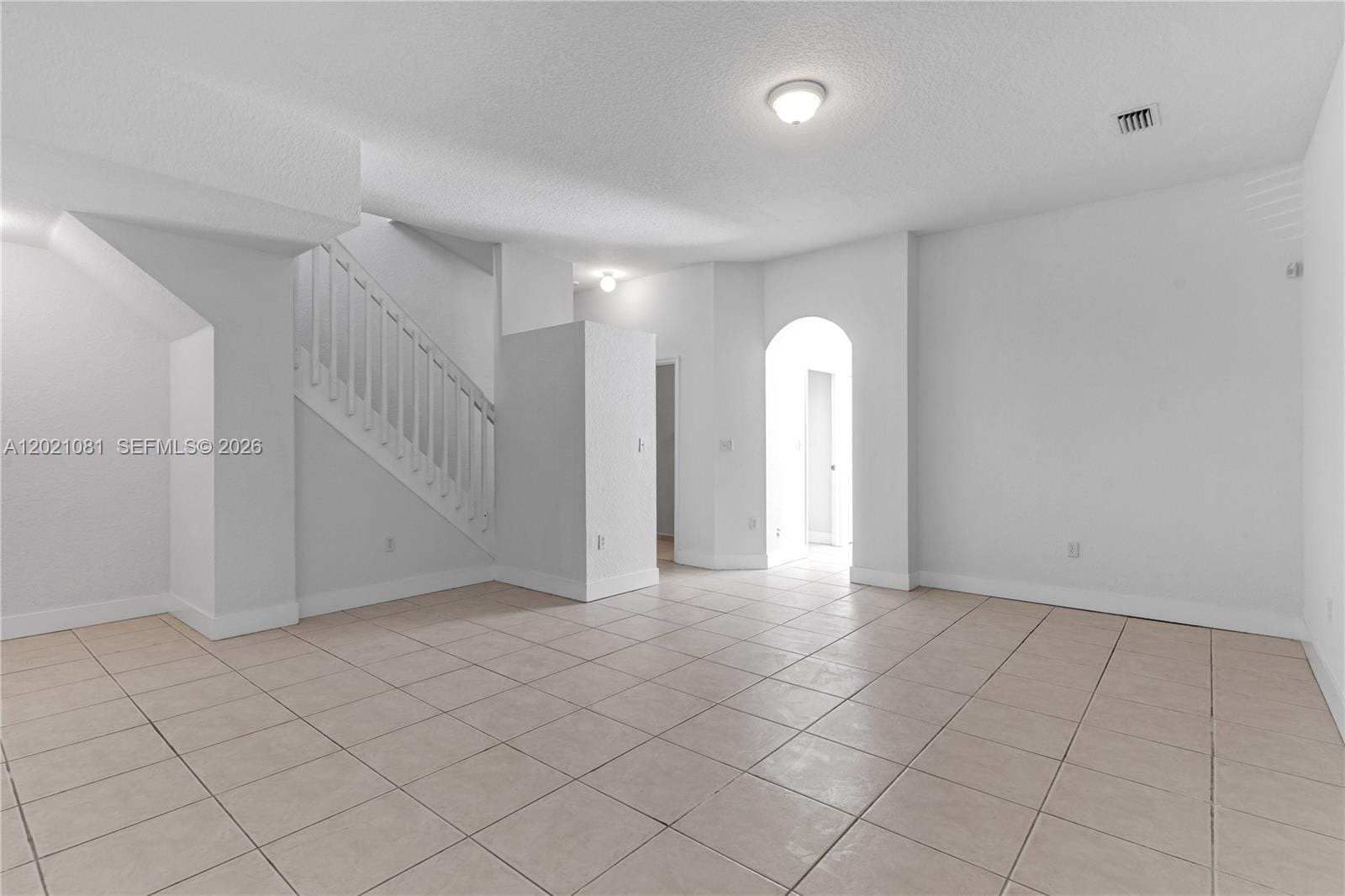 2312 SE 21st Street 2312 — photo 10