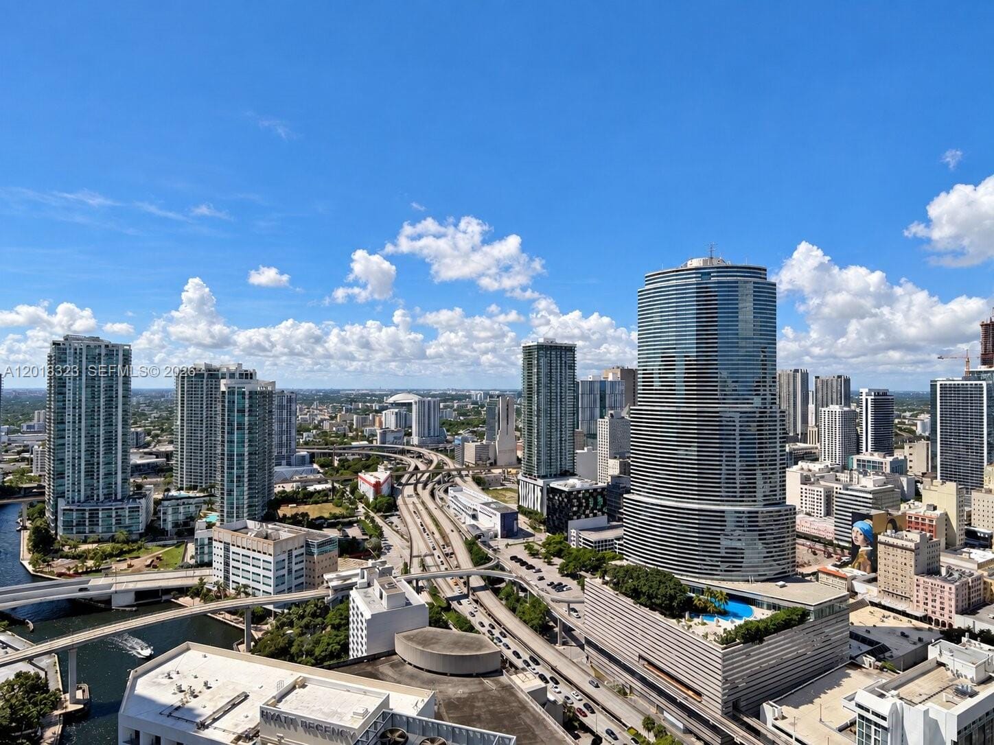 200 Biscayne Boulevard Way 4212, Miami, FL 33131 photo 15