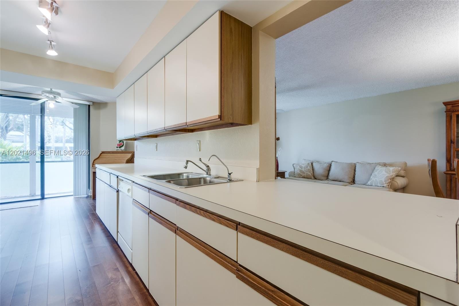 1420 Sheridan Street 3H, Hollywood, FL 33020 photo 6