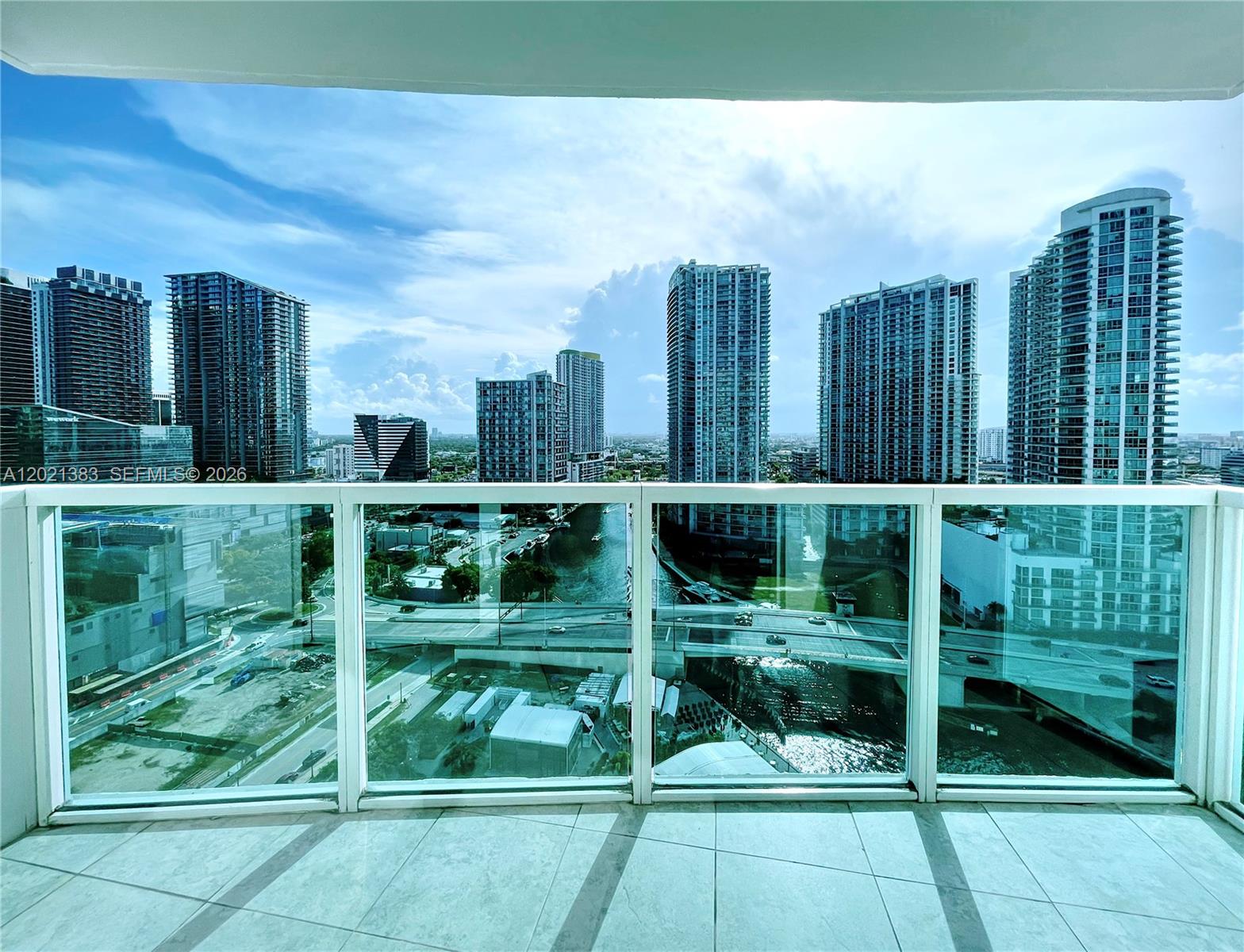 31 SE 5th Street 2307, Miami, FL 33131, Miami