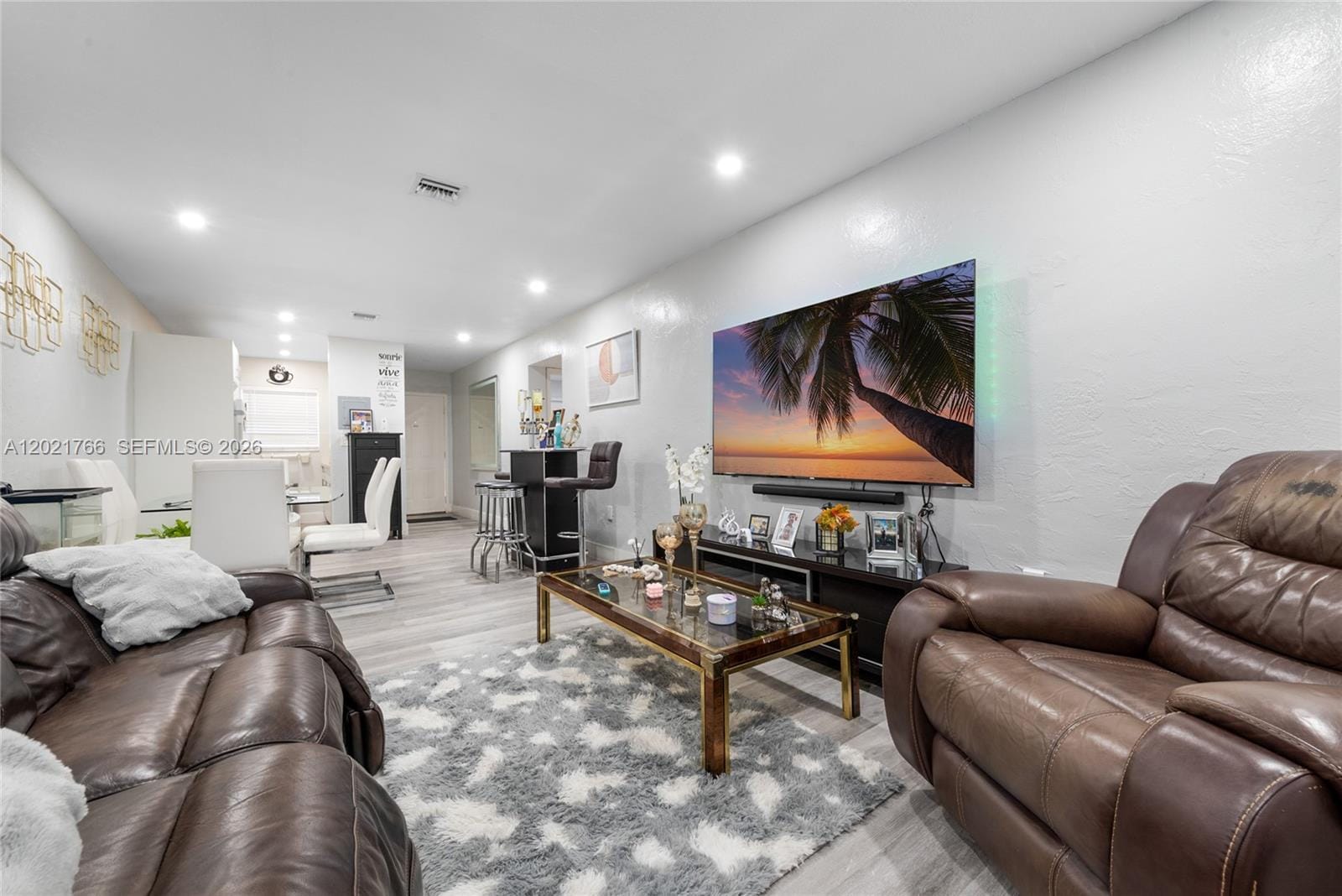 4655 Palm Avenue 326 — photo 4