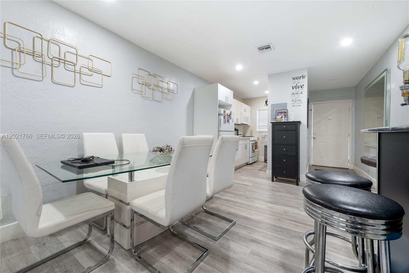 4655 Palm Avenue 326 — photo 9