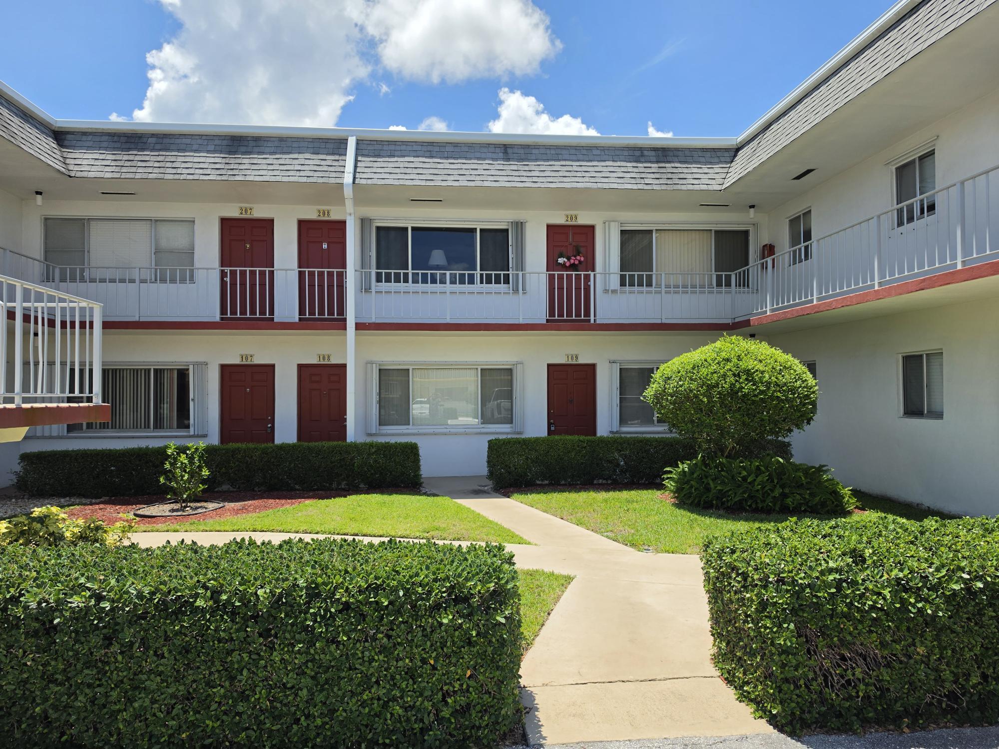 3320 Lake Osborne Drive 109, Lake Worth Beach, FL 33461, Lake Worth Beach