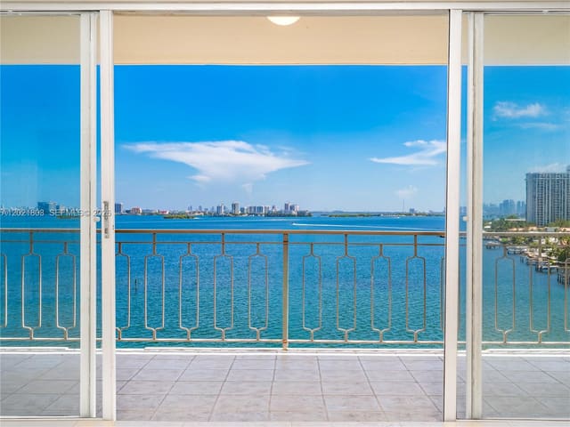 11111 Biscayne Boulevard 912, Miami, FL 33181