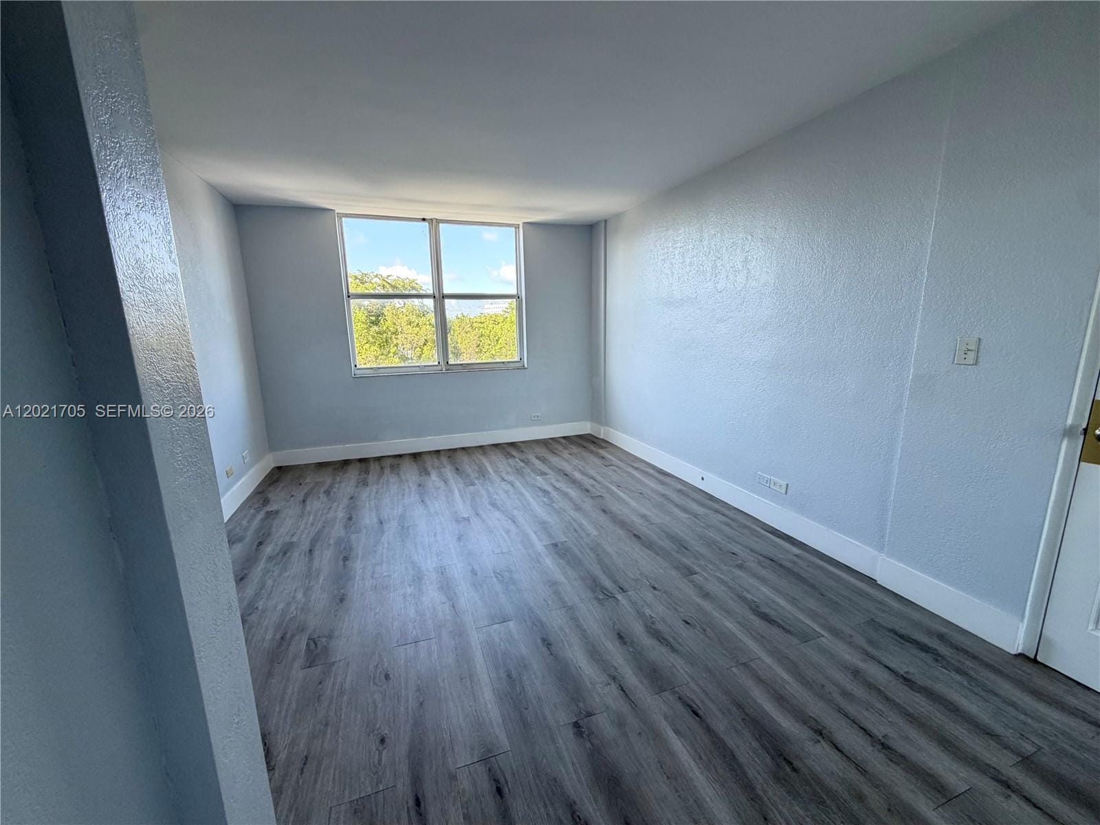 3660 NE 166th Street 414 — photo 12
