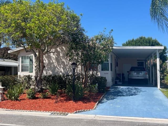 16297 SW Indianwood Circle SW O-24, Indiantown, FL 34956