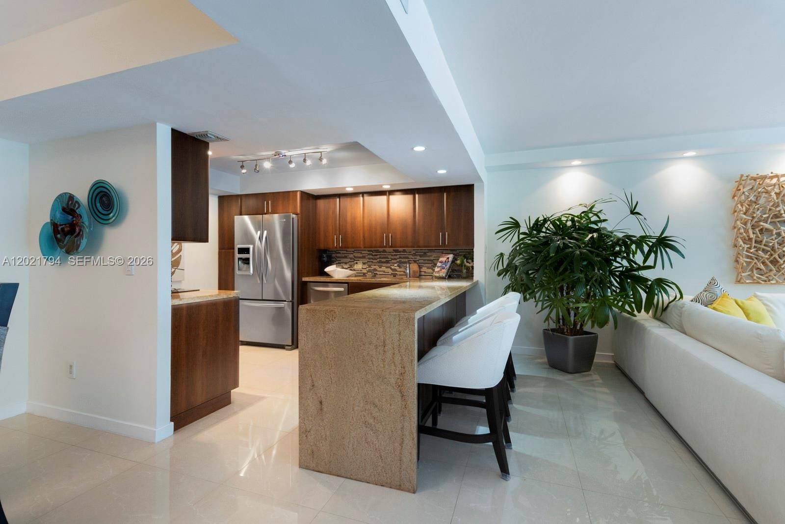 3 Grove Isle Drive C307 — photo 7