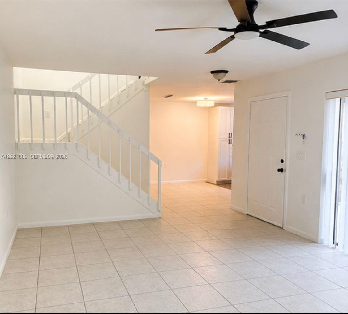 3359 Gardens East Drive B — photo 12