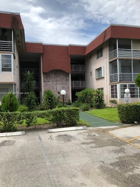 3061 NW 47th Terrace 335B, Lauderdale Lakes, FL 33313, Lauderdale Lakes