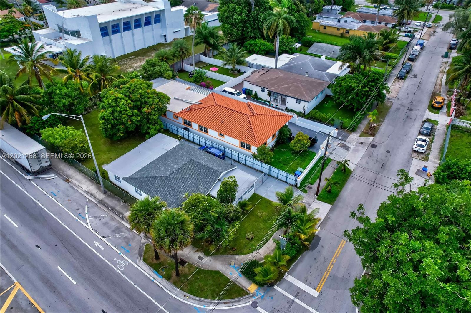 8224 NW 1st Place, Miami, FL 33150 photo 2