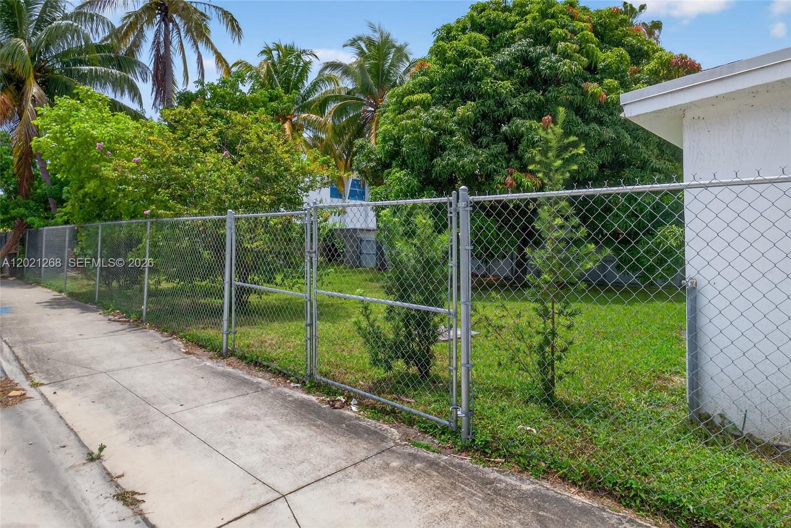 8224 NW 1st Place, Miami, FL 33150 photo 27