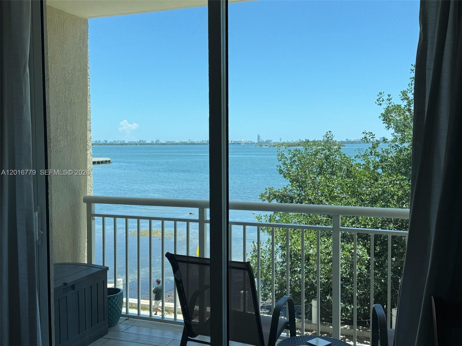 2000 N Bayshore Drive 220, Miami, FL 33137, Miami