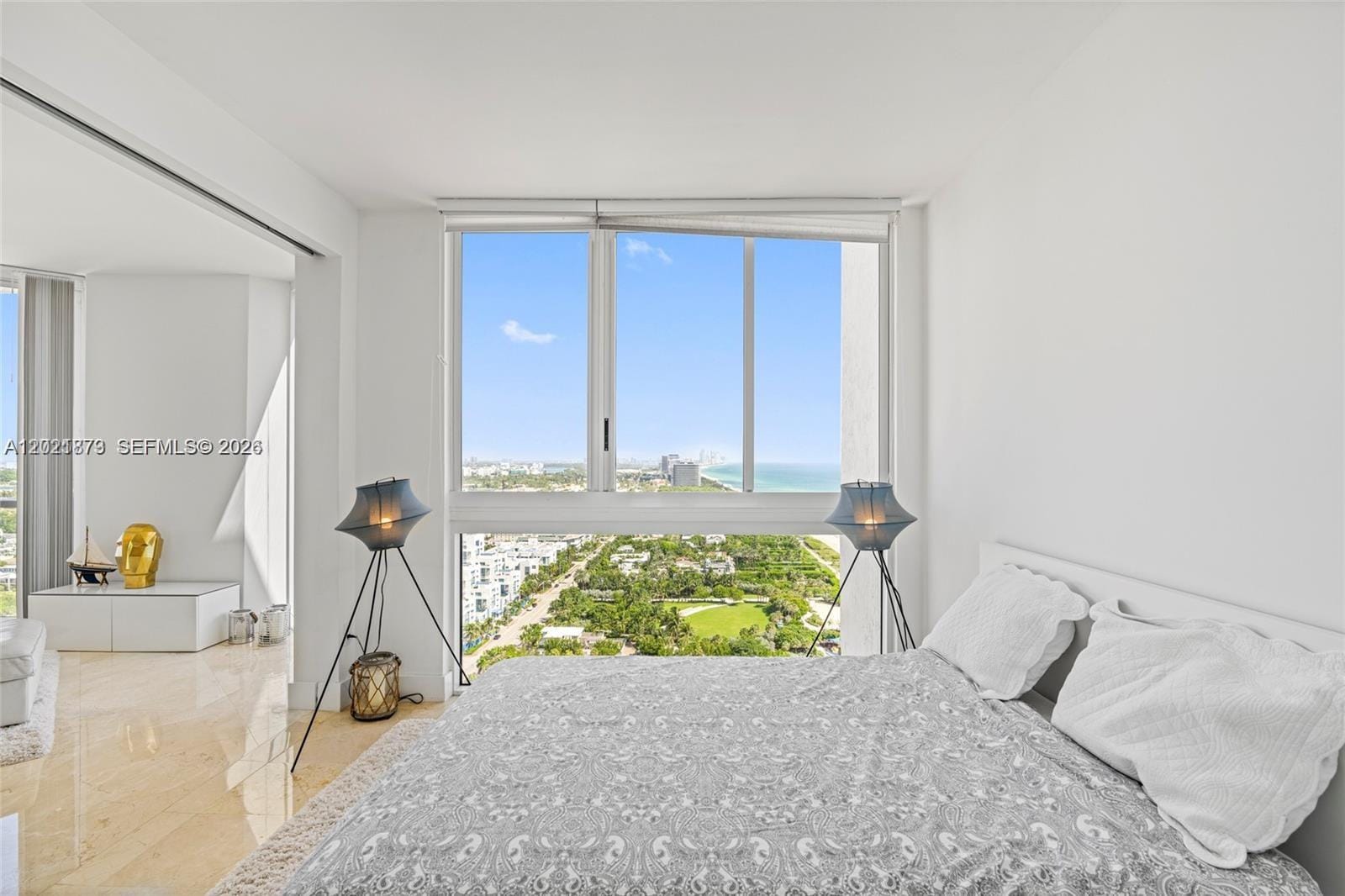 7330 Ocean Terrace PH-D — photo 7