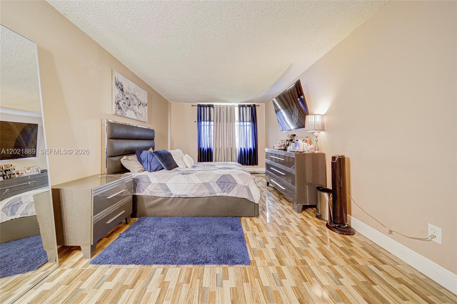 494 NW 165th St Road C-205 — photo 9