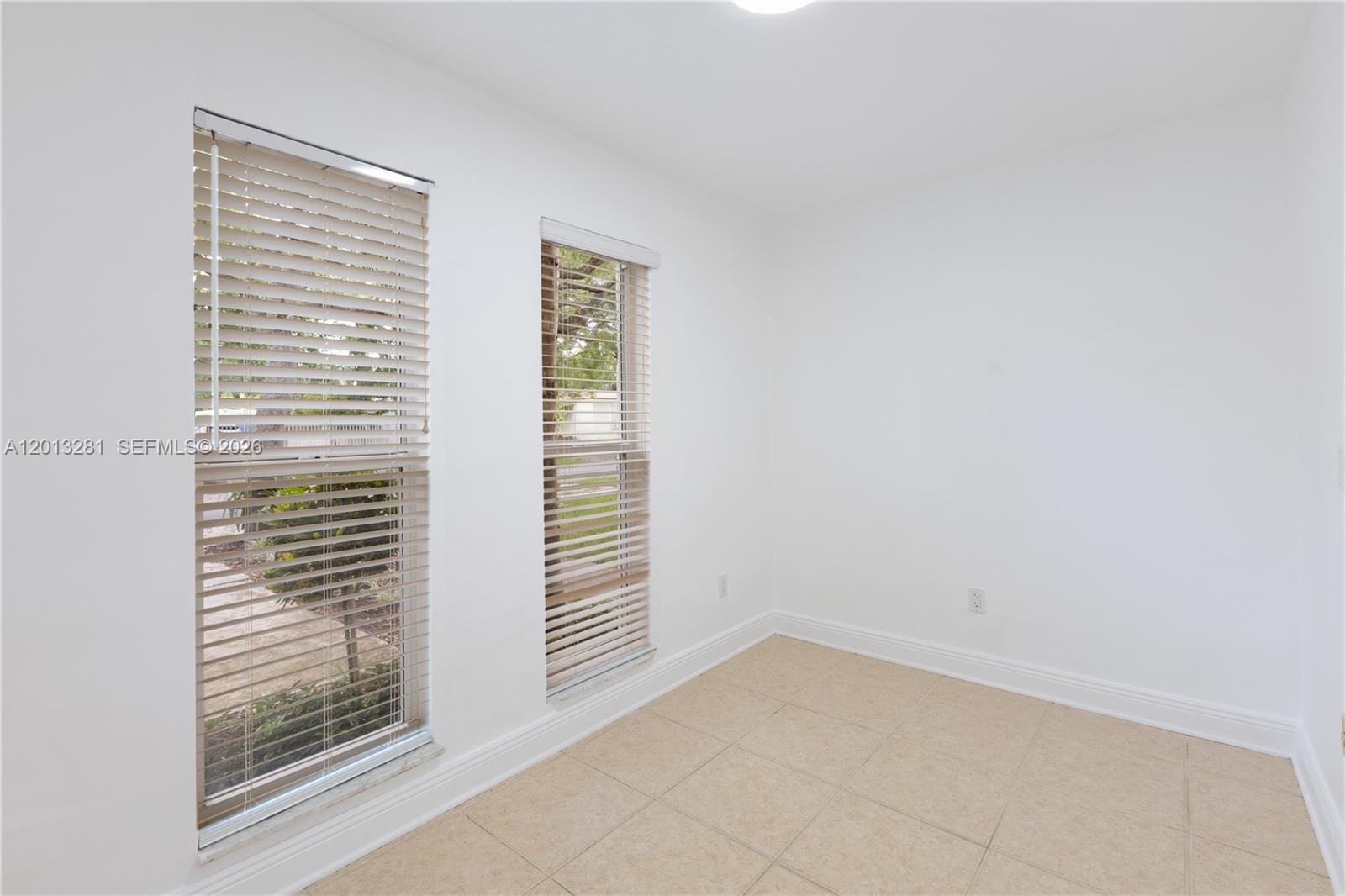 5770 SW 55 Street — photo 10